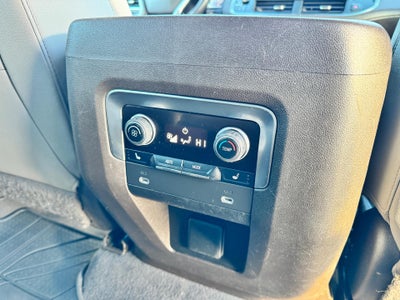 2022 Chevrolet Tahoe Z71 OFF ROAD / 5.3 LITER V8 / PANO SUNROOF / MAX TOW / LUXURY PCKG / LOCAL TRADE