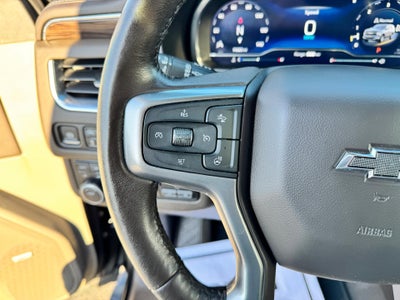 2022 Chevrolet Tahoe Z71 OFF ROAD / 5.3 LITER V8 / PANO SUNROOF / MAX TOW / LUXURY PCKG / LOCAL TRADE