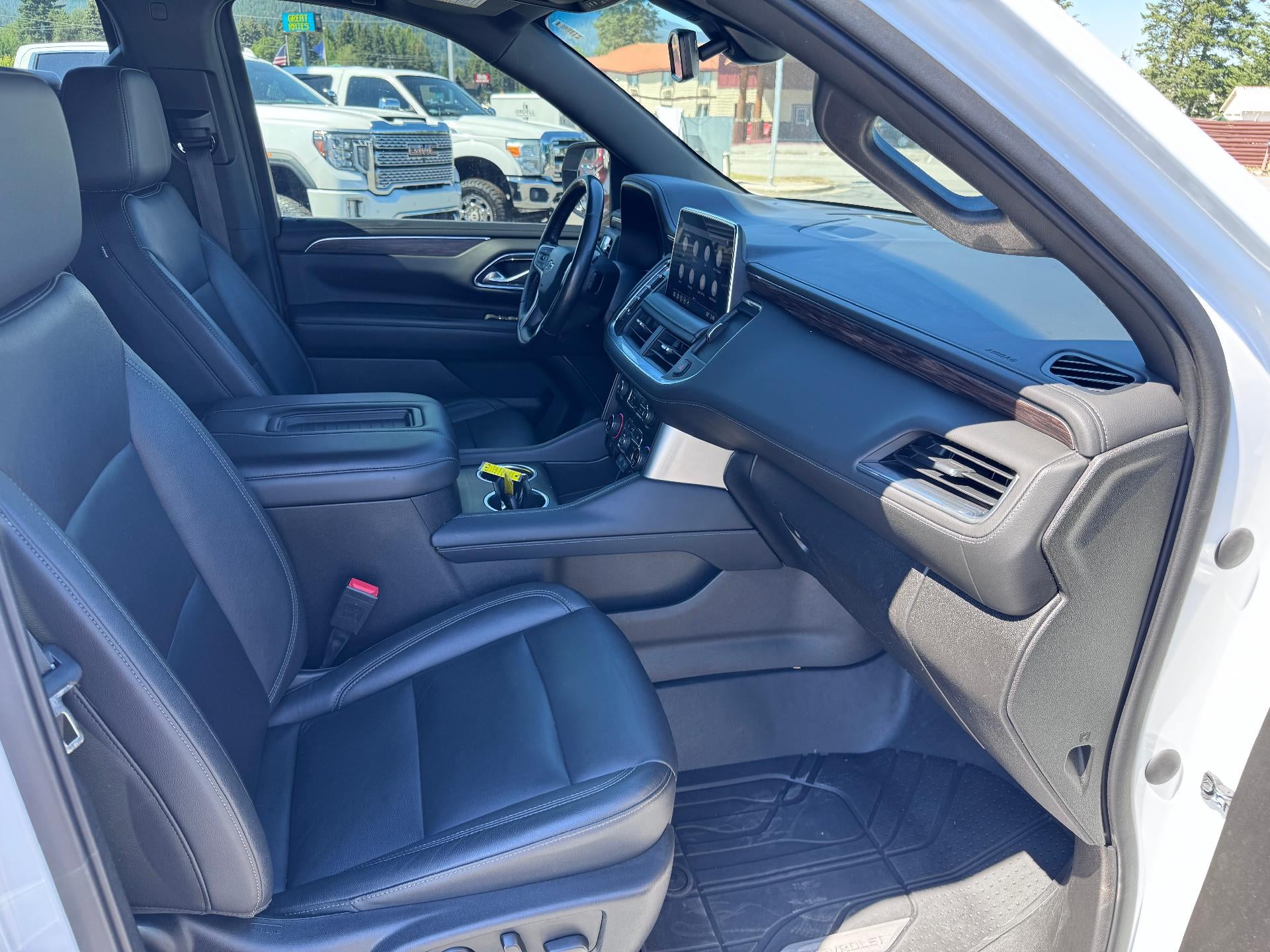 2021 Chevrolet Tahoe Z71 OFF ROAD / 5.3 LITER V8 / LUXURY PCKG / PANO SUNROOF / MAX TOW / 60K MILES