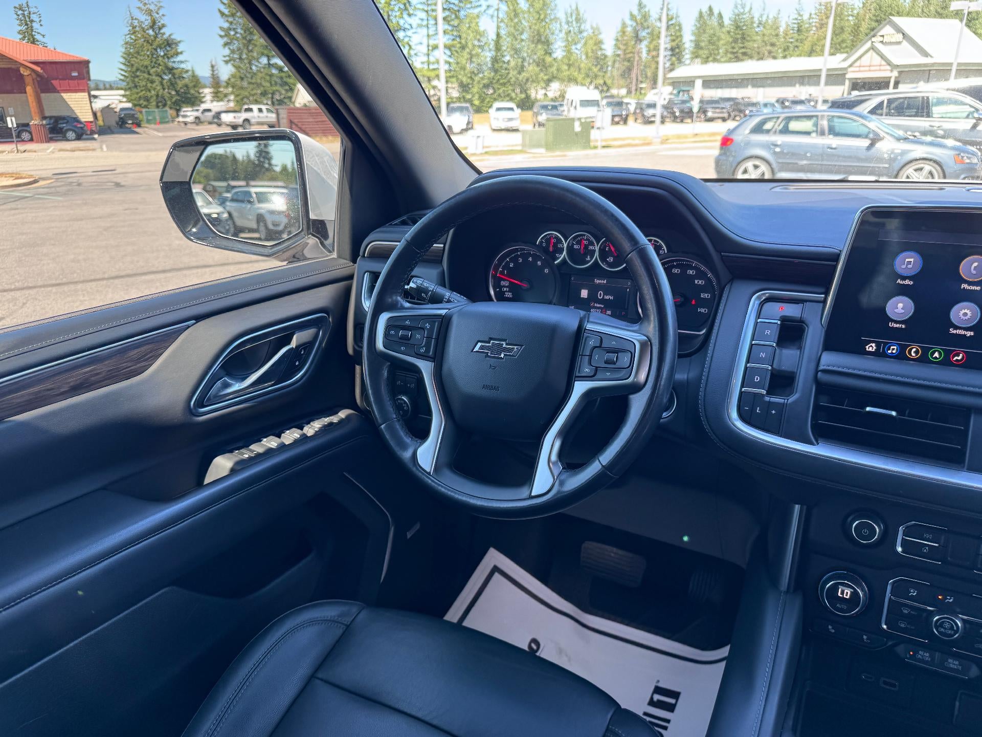 2021 Chevrolet Tahoe Z71 OFF ROAD / 5.3 LITER V8 / LUXURY PCKG / PANO SUNROOF / MAX TOW / 60K MILES