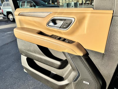 2024 Chevrolet Tahoe PREMIER / 6.2 LITER V8 / MAX TOW PCKG / SURROUND VISION / 1 OWNER / 23K MILES