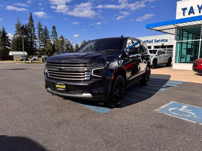 2023 Chevrolet Tahoe HIGH COUNTRY / 6.2 LITER V8 / PANO SUNROOF / 1 OWNER / LOCAL TRADE