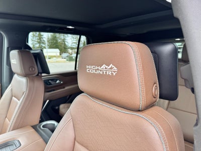 2024 Chevrolet Tahoe HIGH COUNTRY / 6.2 LITER V8 / PANO SUNROOF / SUPER CRUISE / REAR MEDIA / 1 OWNER / 15K MILES