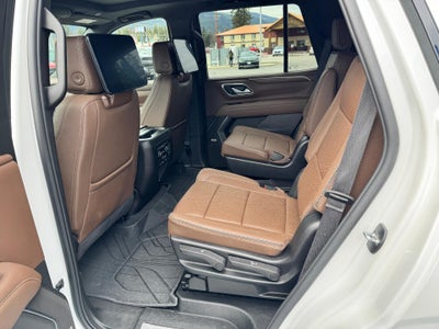 2024 Chevrolet Tahoe HIGH COUNTRY / 6.2 LITER V8 / PANO SUNROOF / SUPER CRUISE / REAR MEDIA / 1 OWNER / 15K MILES