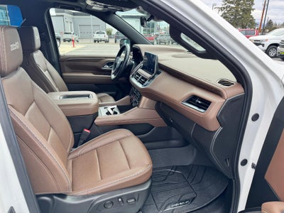 2024 Chevrolet Tahoe HIGH COUNTRY / 6.2 LITER V8 / PANO SUNROOF / SUPER CRUISE / REAR MEDIA / 1 OWNER / 15K MILES