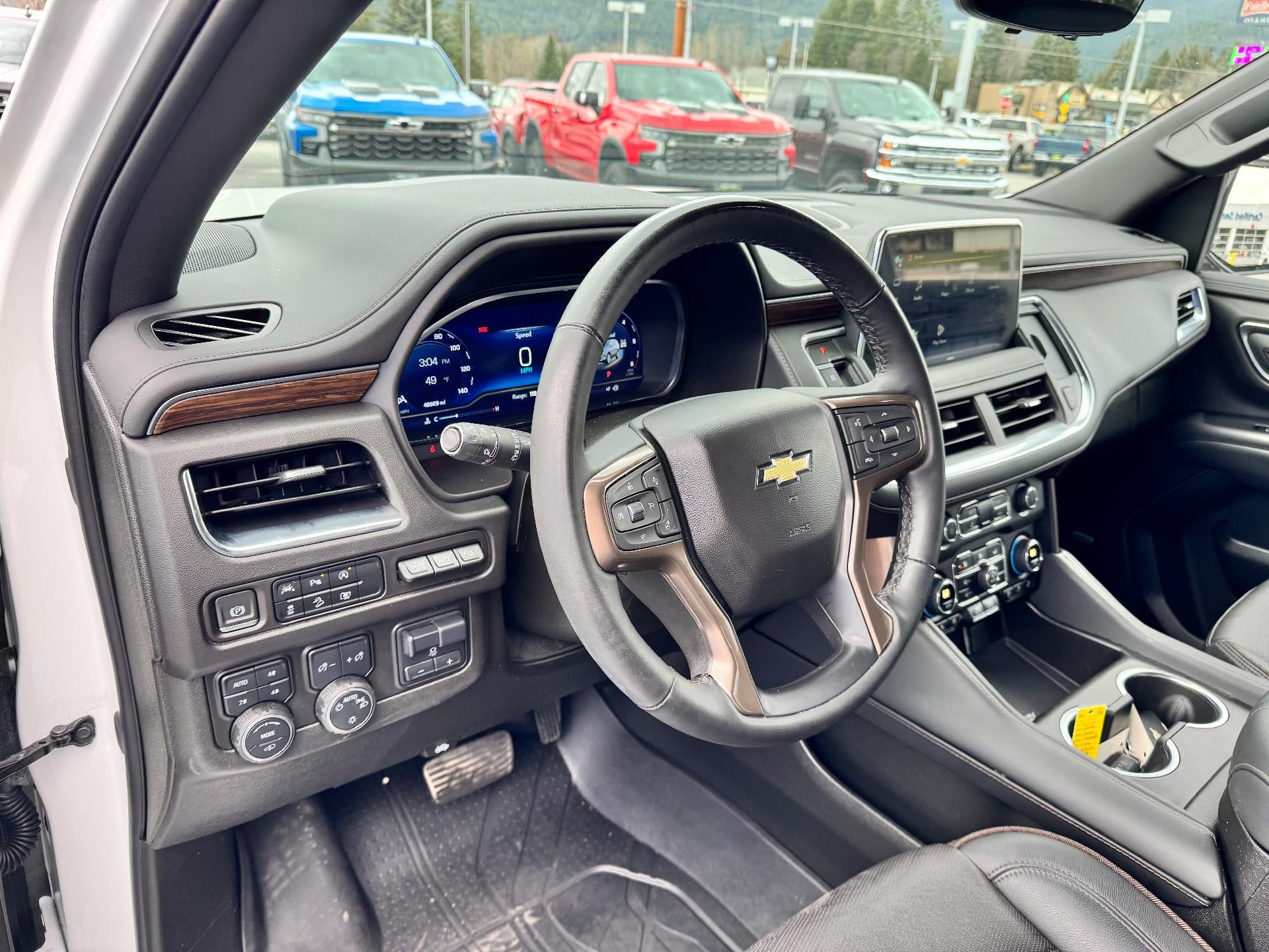 2024 Chevrolet Tahoe HIGH COUNTRY / 6.2 LITER V8 / ADAPTIVE CRUISE / 1 OWNER / LOCAL TRADE