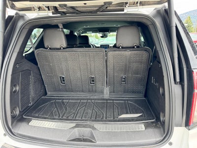 2024 Chevrolet Tahoe HIGH COUNTRY / 6.2 LITER V8 / ADAPTIVE CRUISE / 1 OWNER / LOCAL TRADE