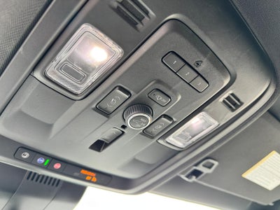 2024 Chevrolet Tahoe HIGH COUNTRY / 6.2 LITER V8 / ADAPTIVE CRUISE / 1 OWNER / LOCAL TRADE