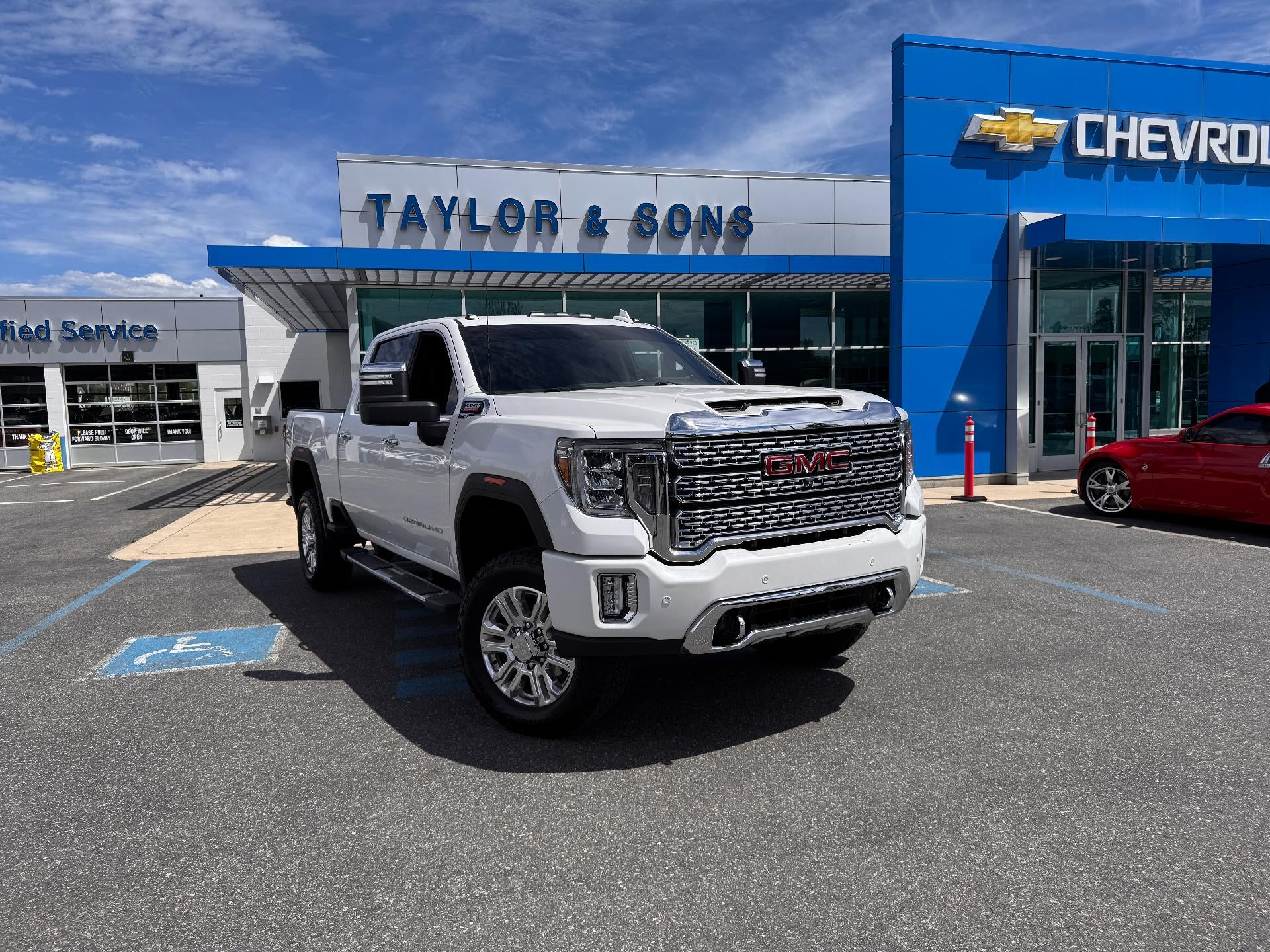2020 GMC Sierra 2500 HD DENALI / CREW / DMAX DIESEL / ULTIMATE PCKG / SHORT BOX / 1 OWNER TRADE