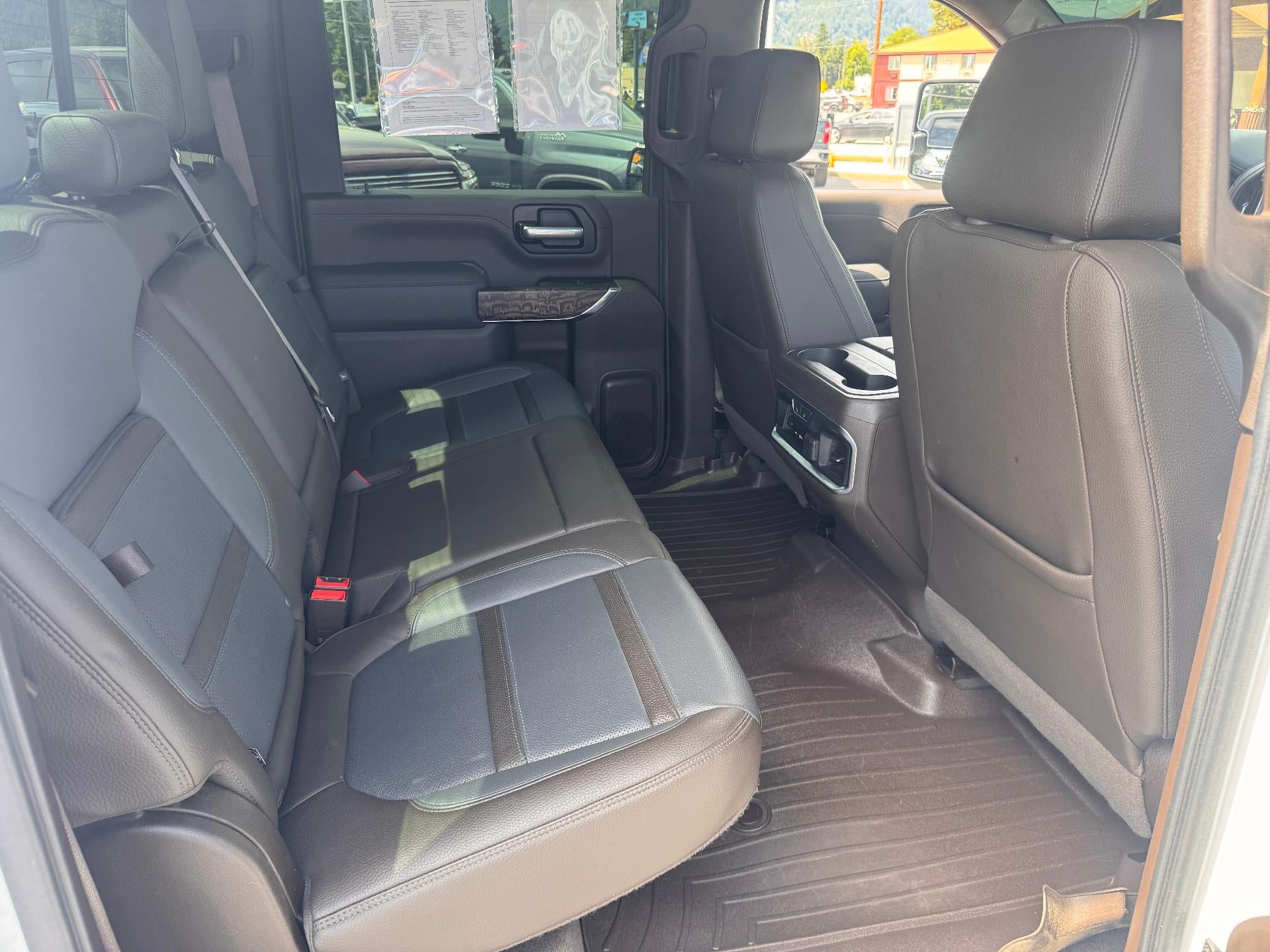 2020 GMC Sierra 2500 HD DENALI / CREW / DMAX DIESEL / ULTIMATE PCKG / SHORT BOX / 1 OWNER TRADE