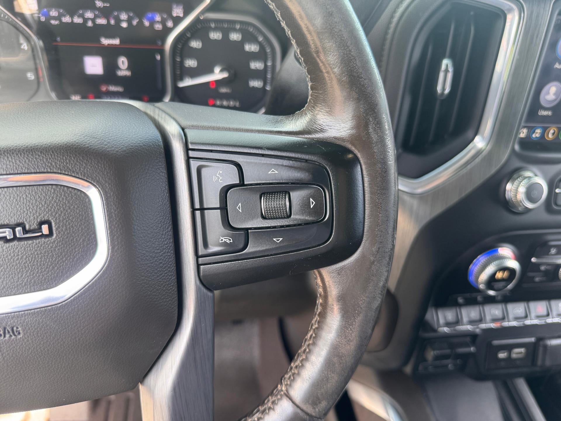 2020 GMC Sierra 2500 HD DENALI / CREW / DMAX DIESEL / ULTIMATE PCKG / SHORT BOX / 1 OWNER TRADE