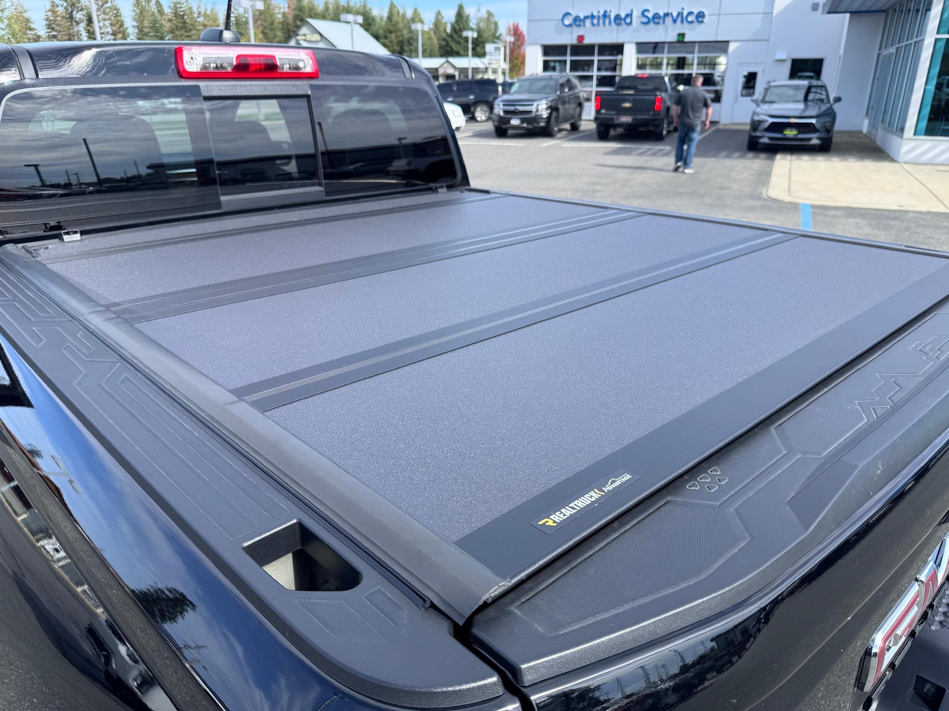 2025 GMC Canyon DENALI / CREW / 2.7 TURBOMAX / PANO SUNROOF / BLACK EDITION / 13K MILES