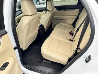 2019 Cadillac XT5 ALL WHEEL DRIVE / LEATHER / HEATED SEATS / LOCAL TRADE / 58K MILES