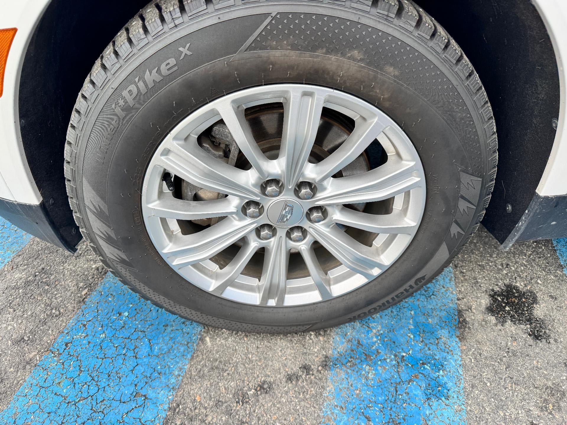 2019 Cadillac XT5 ALL WHEEL DRIVE / LEATHER / HEATED SEATS / LOCAL TRADE / 58K MILES