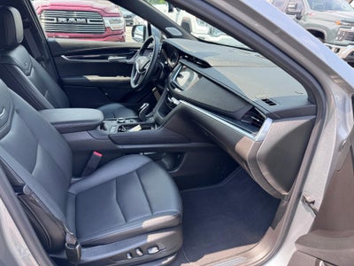 2025 Cadillac XT5 PREMIUM LUXURY / ALL WHEEL DRIVE / 3.6 LITER V6 / SUNROOF / WARRANTY / 22K MILES