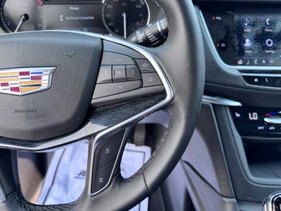 2025 Cadillac XT5 PREMIUM LUXURY / ALL WHEEL DRIVE / 3.6 LITER V6 / SUNROOF / WARRANTY / 22K MILES