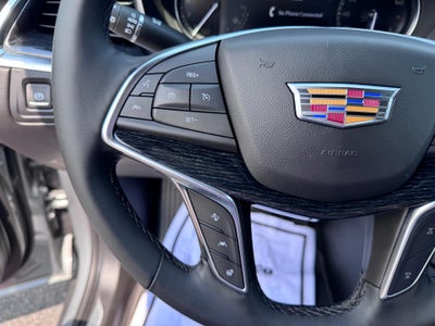 2025 Cadillac XT5 PREMIUM LUXURY / ALL WHEEL DRIVE / 3.6 LITER V6 / SUNROOF / WARRANTY / 22K MILES