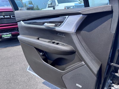 2025 Cadillac XT5 PREMIUM LUXURY / ALL WHEEL DRIVE / 3.6 LITER V6 / SUNROOF / WARRANTY / 22K MILES