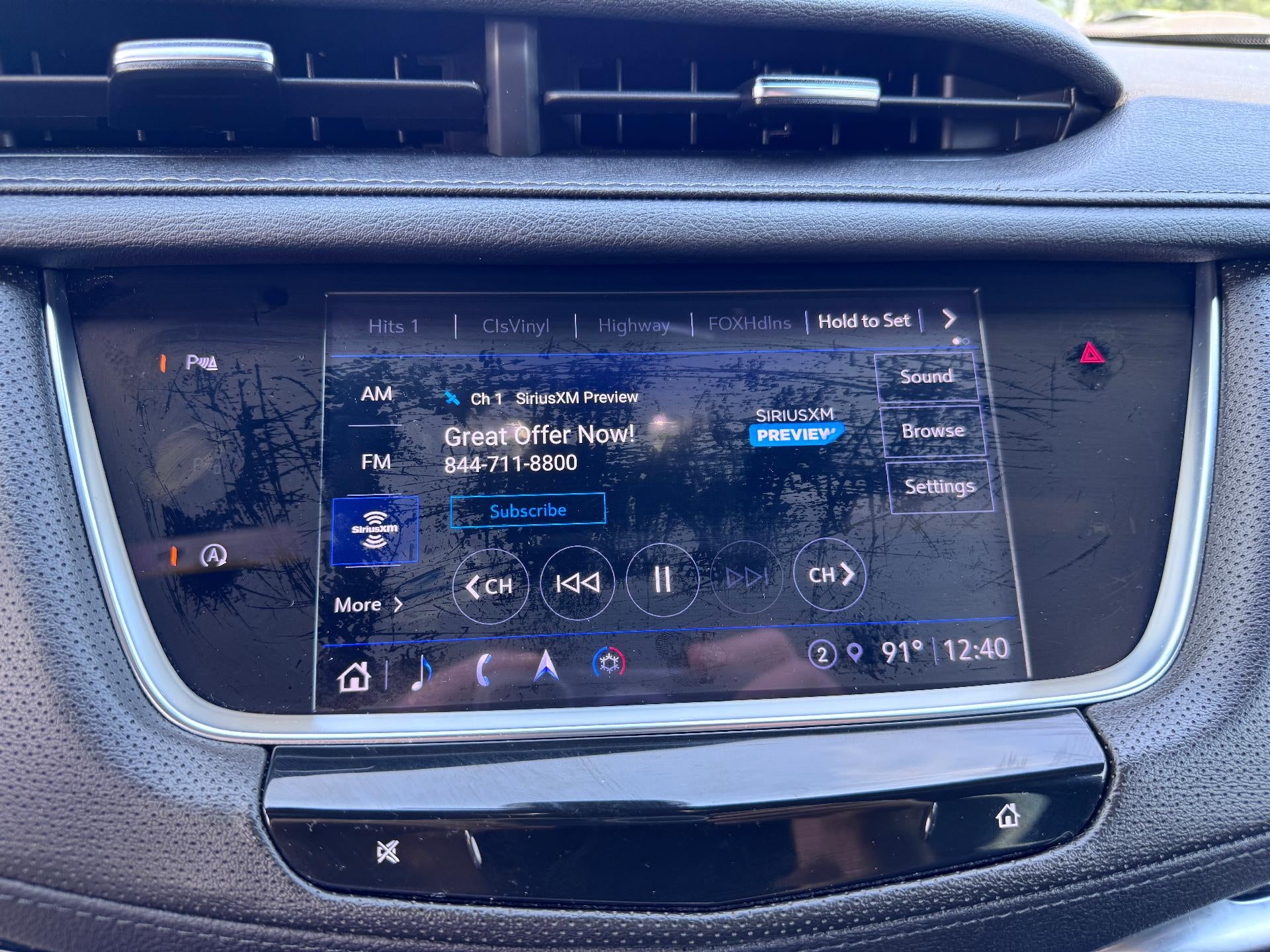 2025 Cadillac XT5 PREMIUM LUXURY / ALL WHEEL DRIVE / 3.6 LITER V6 / SUNROOF / WARRANTY / 22K MILES