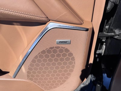 2017 Cadillac Escalade PLATINUM / 6.2 LITER V8 / SUNROOF / ADAPTIVE CRUISE / LOCAL TRADE