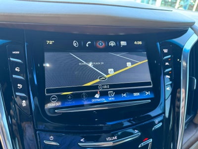 2017 Cadillac Escalade PLATINUM / 6.2 LITER V8 / SUNROOF / ADAPTIVE CRUISE / LOCAL TRADE