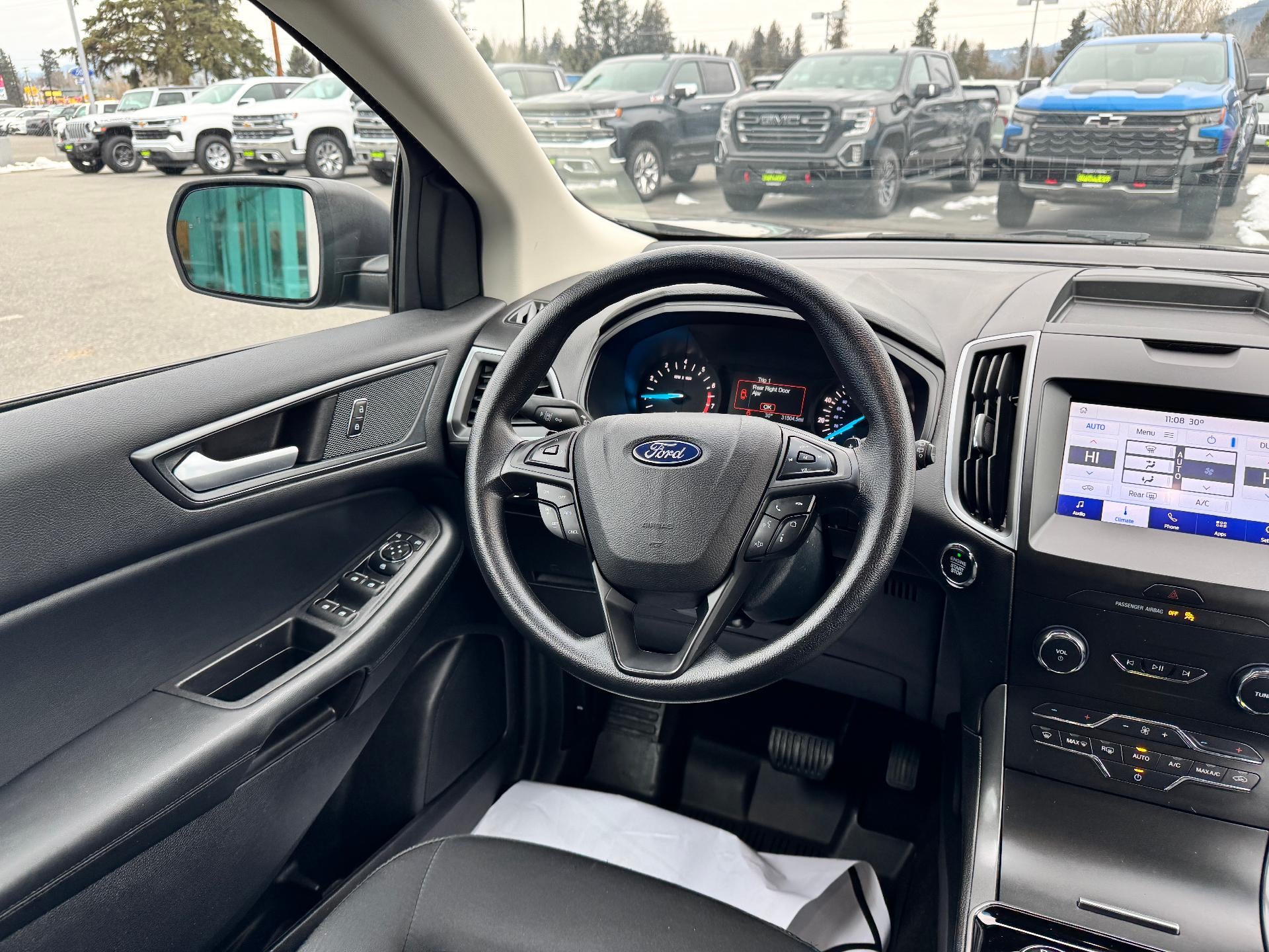 2020 Ford Edge SE / ALL WHEEL DRIVE / 2.0 TURBO / LOCAL TRADE / 31K MILES
