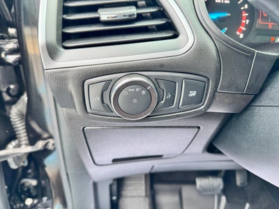 2020 Ford Edge SE / ALL WHEEL DRIVE / 2.0 TURBO / LOCAL TRADE / 31K MILES