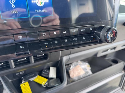 2025 Chevrolet BrightDrop 400 ALL WHEEL DRIVE / 272 MILE RANGE / SURROUND VISION / ADAPTIVE CRUISE
