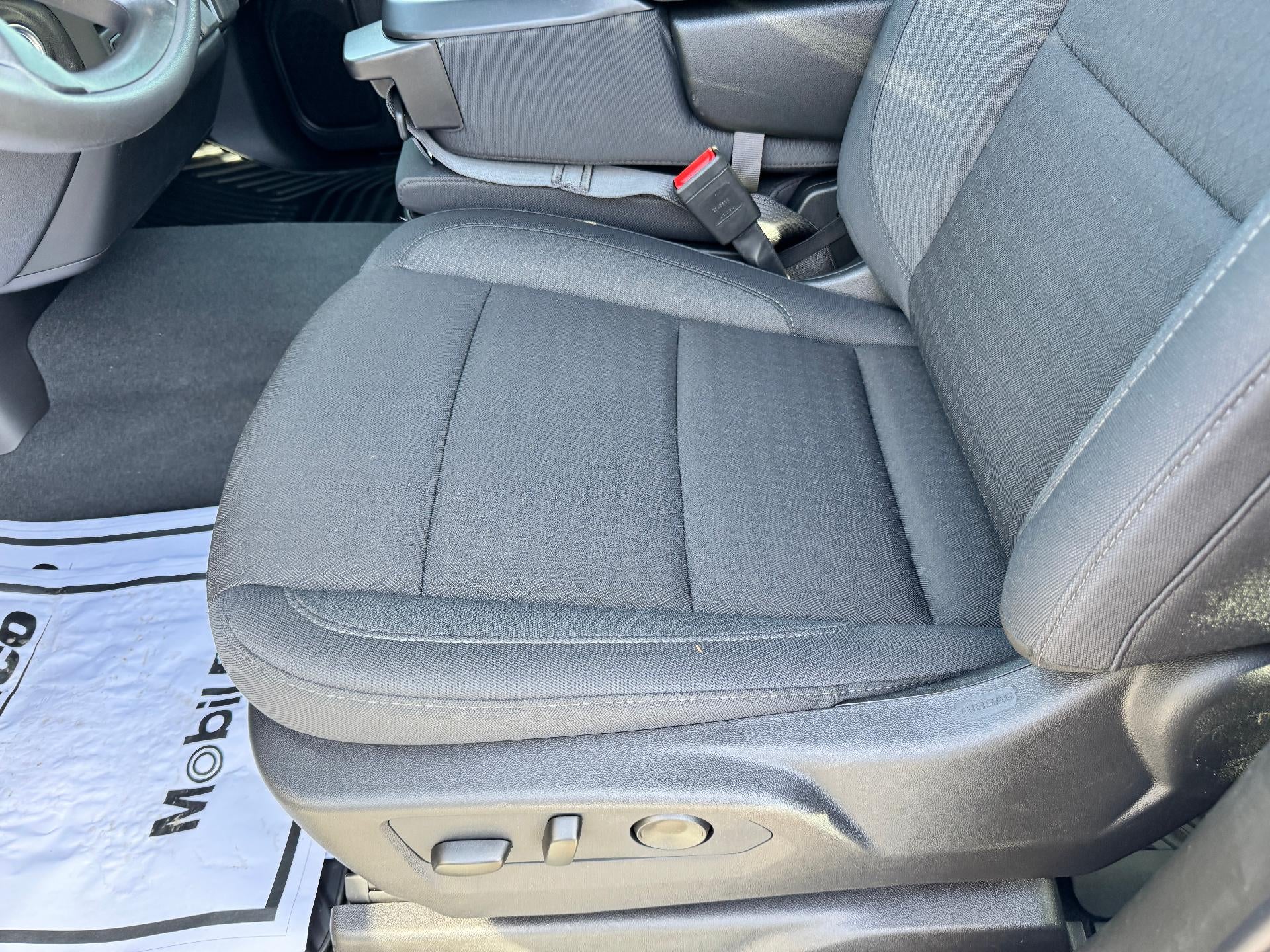 2026 Chevrolet Silverado 2500 HD CUSTOM / CREW / 6.6 LITER GAS V8 / Z71 OFF ROAD / STANDARD BOX