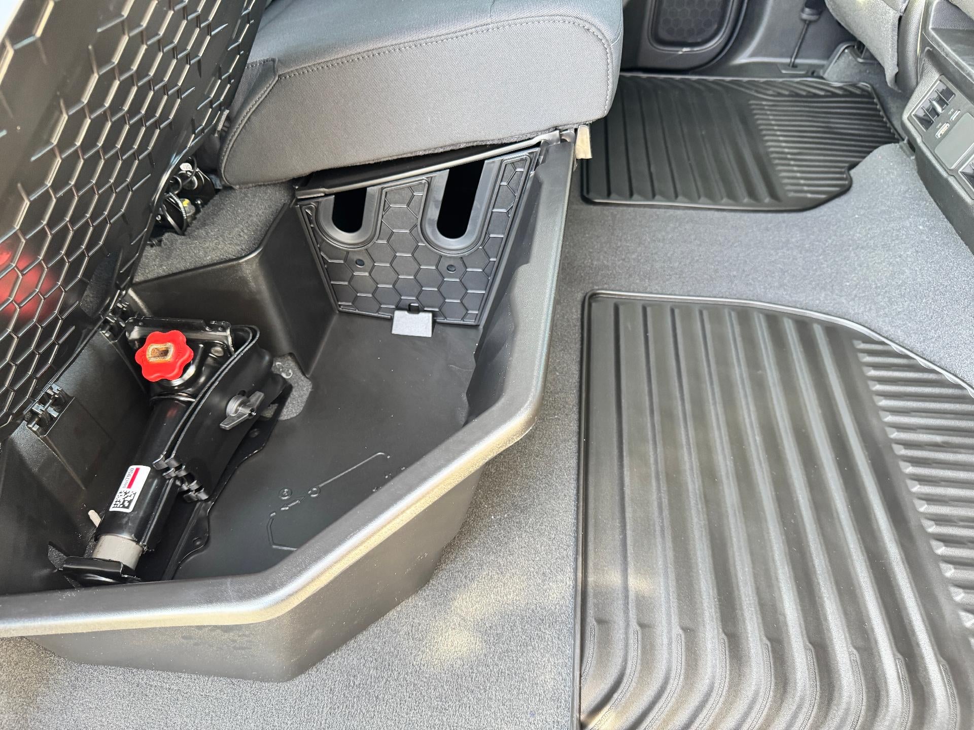 2026 Chevrolet Silverado 2500 HD CUSTOM / CREW / 6.6 LITER GAS V8 / Z71 OFF ROAD / STANDARD BOX