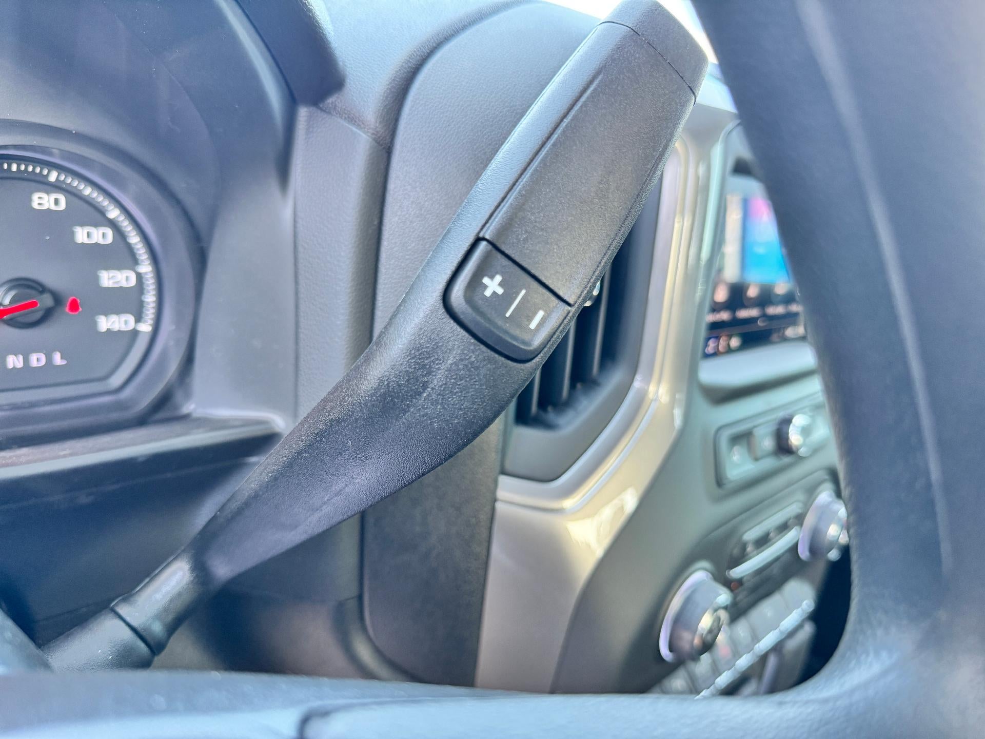 2026 Chevrolet Silverado 2500 HD CUSTOM / CREW / 6.6 LITER GAS V8 / Z71 OFF ROAD / STANDARD BOX