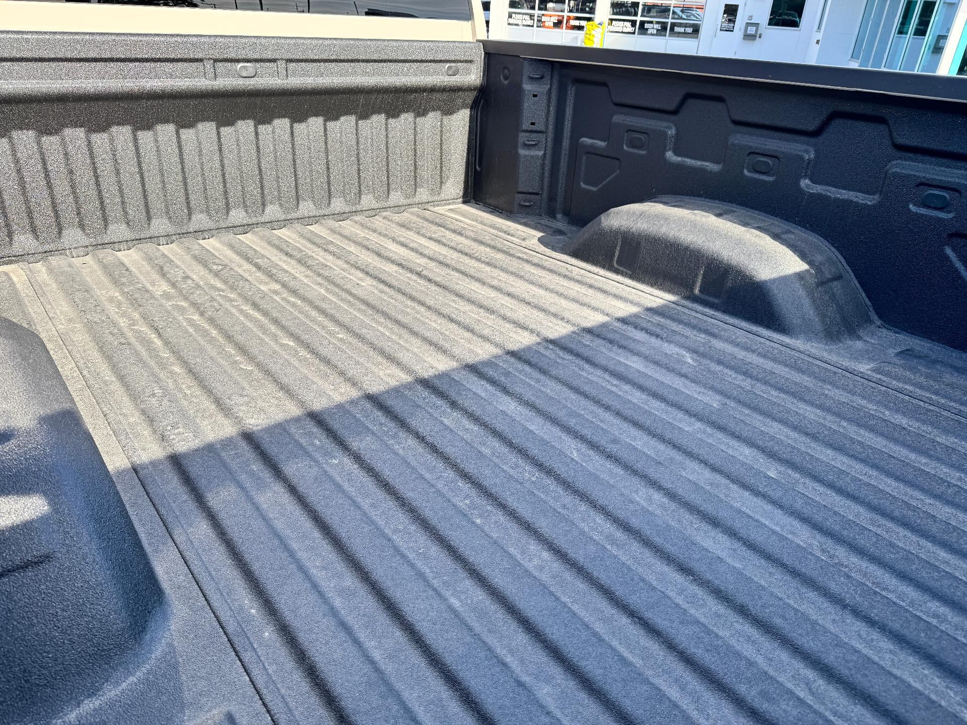 2026 Chevrolet Silverado 2500 HD CUSTOM / CREW / 6.6 LITER GAS V8 / Z71 OFF ROAD / STANDARD BOX