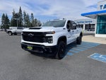 2026 Chevrolet Silverado 2500 HD CUSTOM / CREW / 6.6 LITER GAS V8 / Z71 OFF ROAD / STANDARD BOX / 1 OWNER / 15K MILES