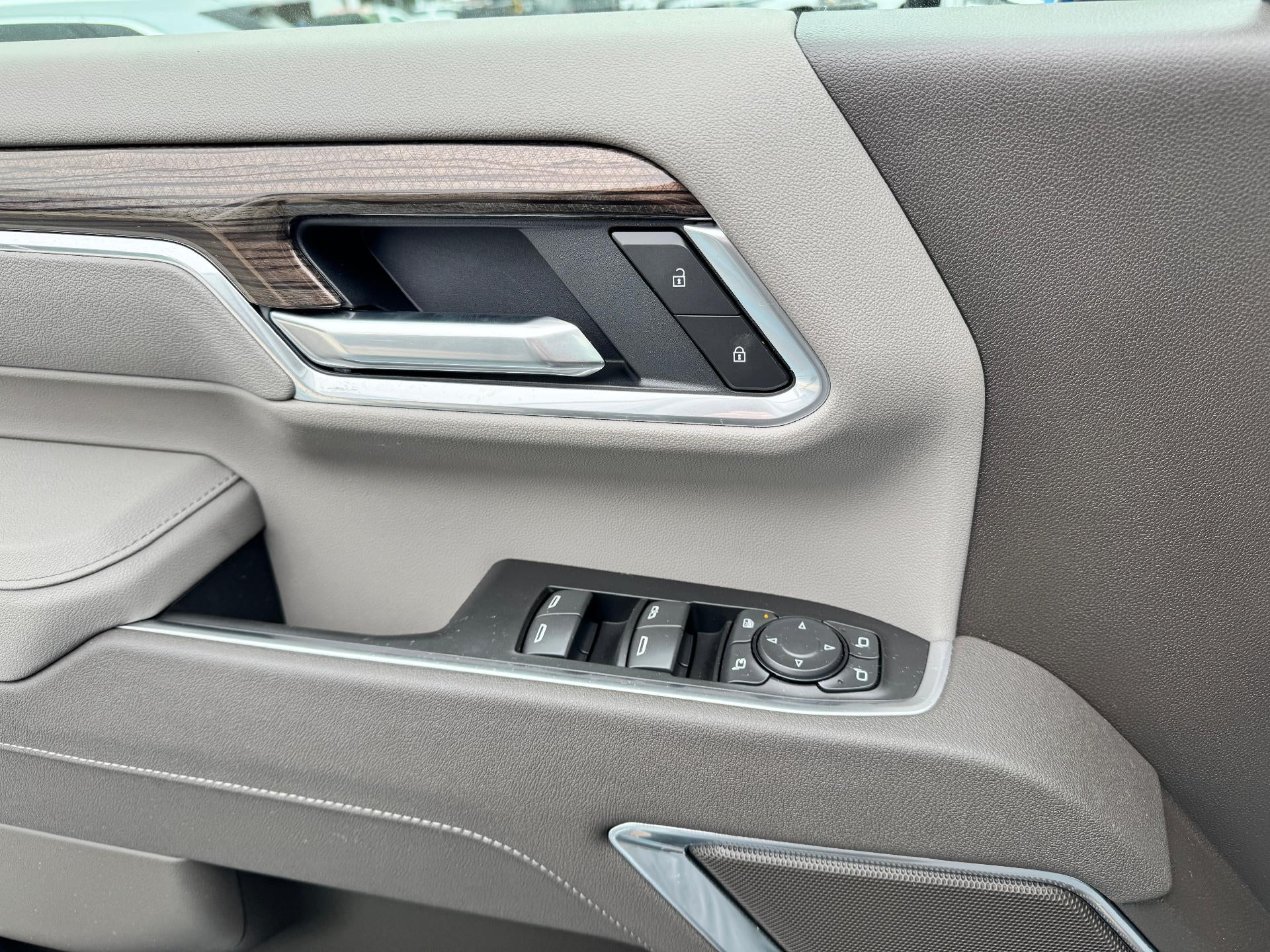 2026 Chevrolet Silverado 2500 HD LT / CREW / 6.6 LITER GAS V8 / Z71 OFF ROAD / LEATHER / STANDARD BOX