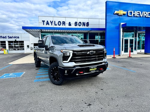2026 Chevrolet Silverado 2500 HD LT / CREW / 6.6 LITER GAS V8 / TRAIL BOSS / LEATHER / SURROND VISION / STANDARD BOX