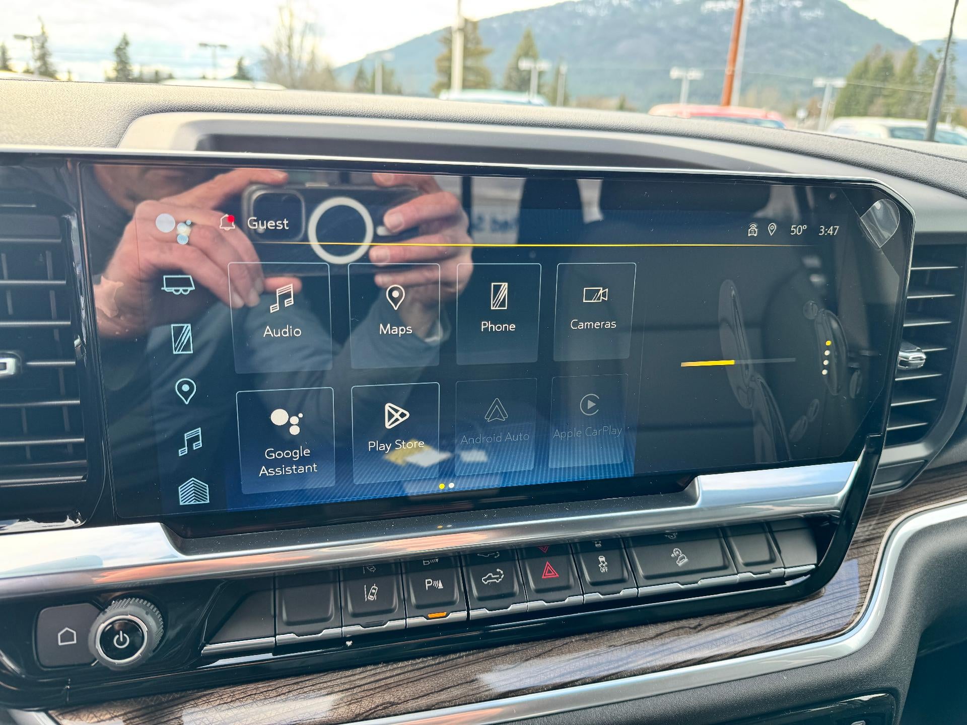 2026 Chevrolet Silverado 2500 HD LT / CREW / 6.6 LITER GAS V8 / TRAIL BOSS / LEATHER / SURROND VISION / STANDARD BOX