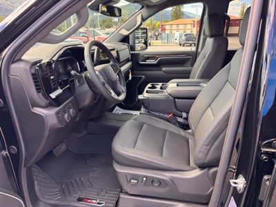 2026 Chevrolet Silverado 2500 HD LT / CREW / 6.6 LITER GAS V8 / TRAIL BOSS / LEATHER / SURROND VISION / STANDARD BOX
