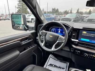 2026 Chevrolet Silverado 3500 HD LT / CREW / DMAX DIESEL / Z71 OFF ROAD / ADAPTIVE CRUISE / STANDARD BOX