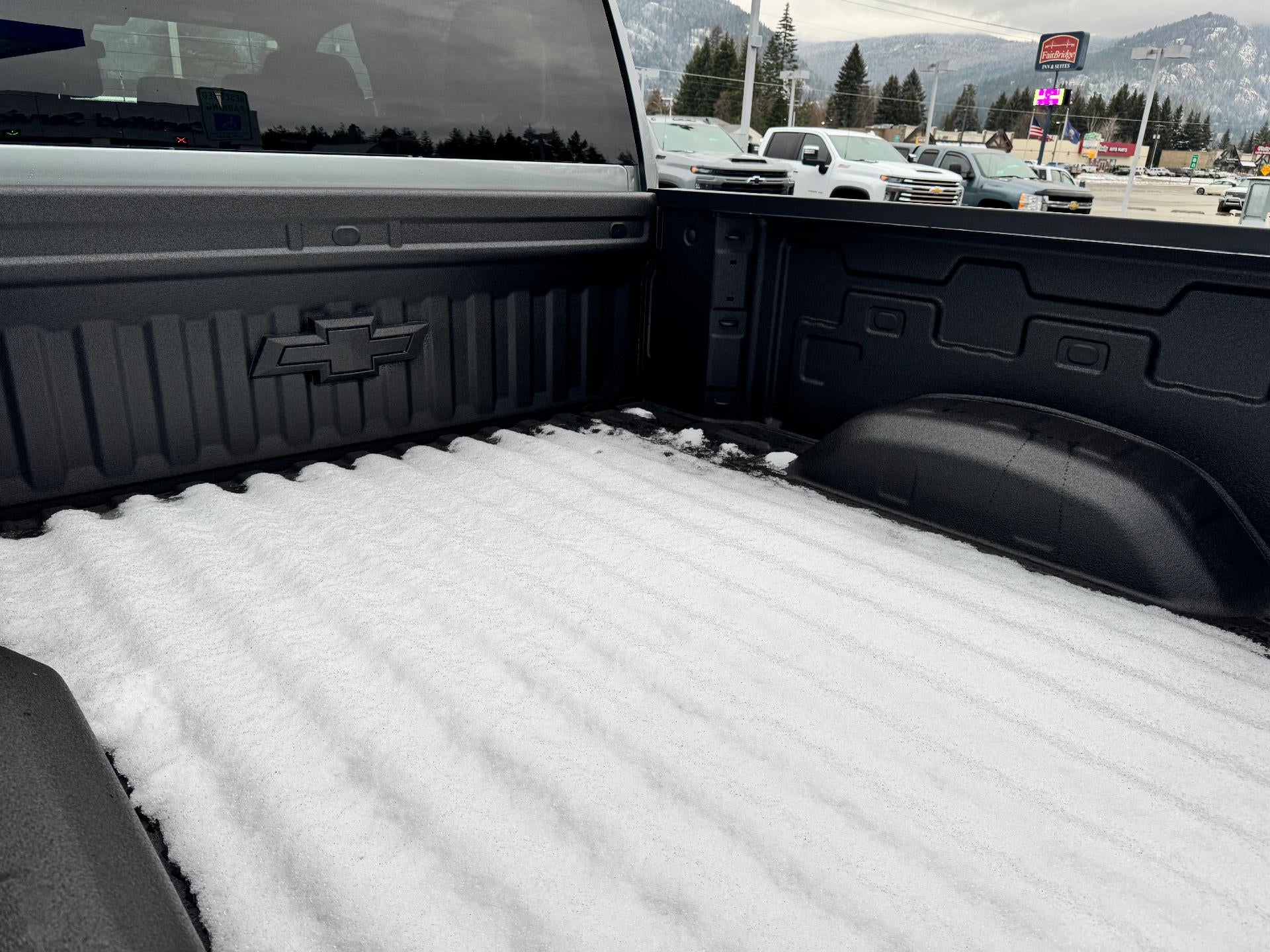 2026 Chevrolet Silverado 3500 HD LT / CREW / DMAX DIESEL / Z71 OFF ROAD / ADAPTIVE CRUISE / STANDARD BOX