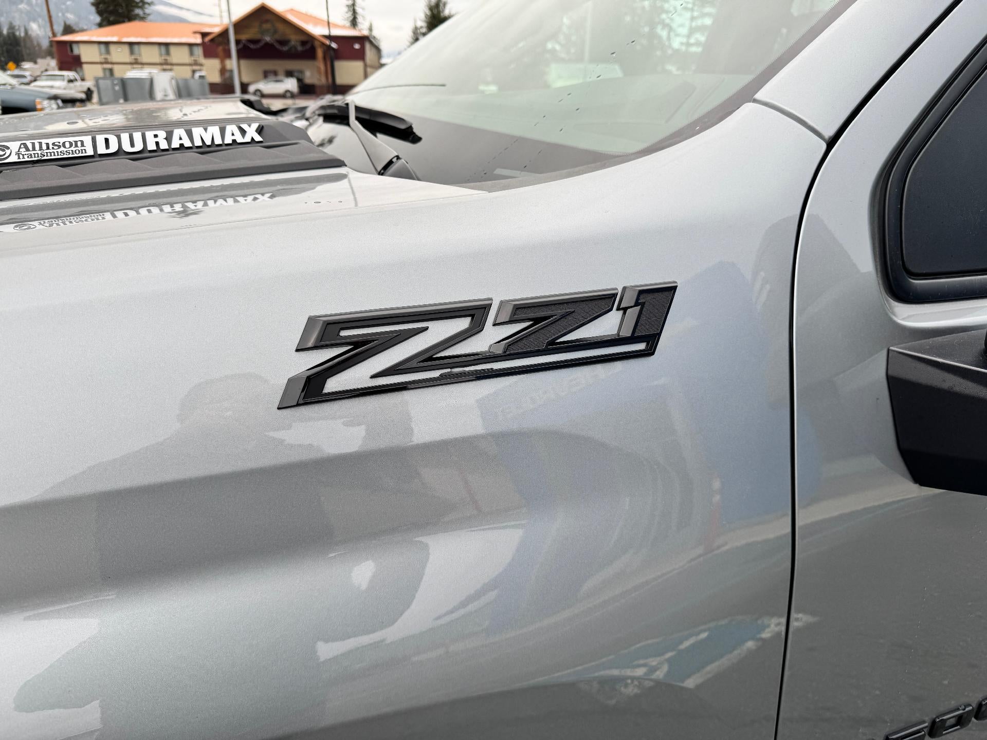 2026 Chevrolet Silverado 3500 HD LT / CREW / DMAX DIESEL / Z71 OFF ROAD / ADAPTIVE CRUISE / STANDARD BOX