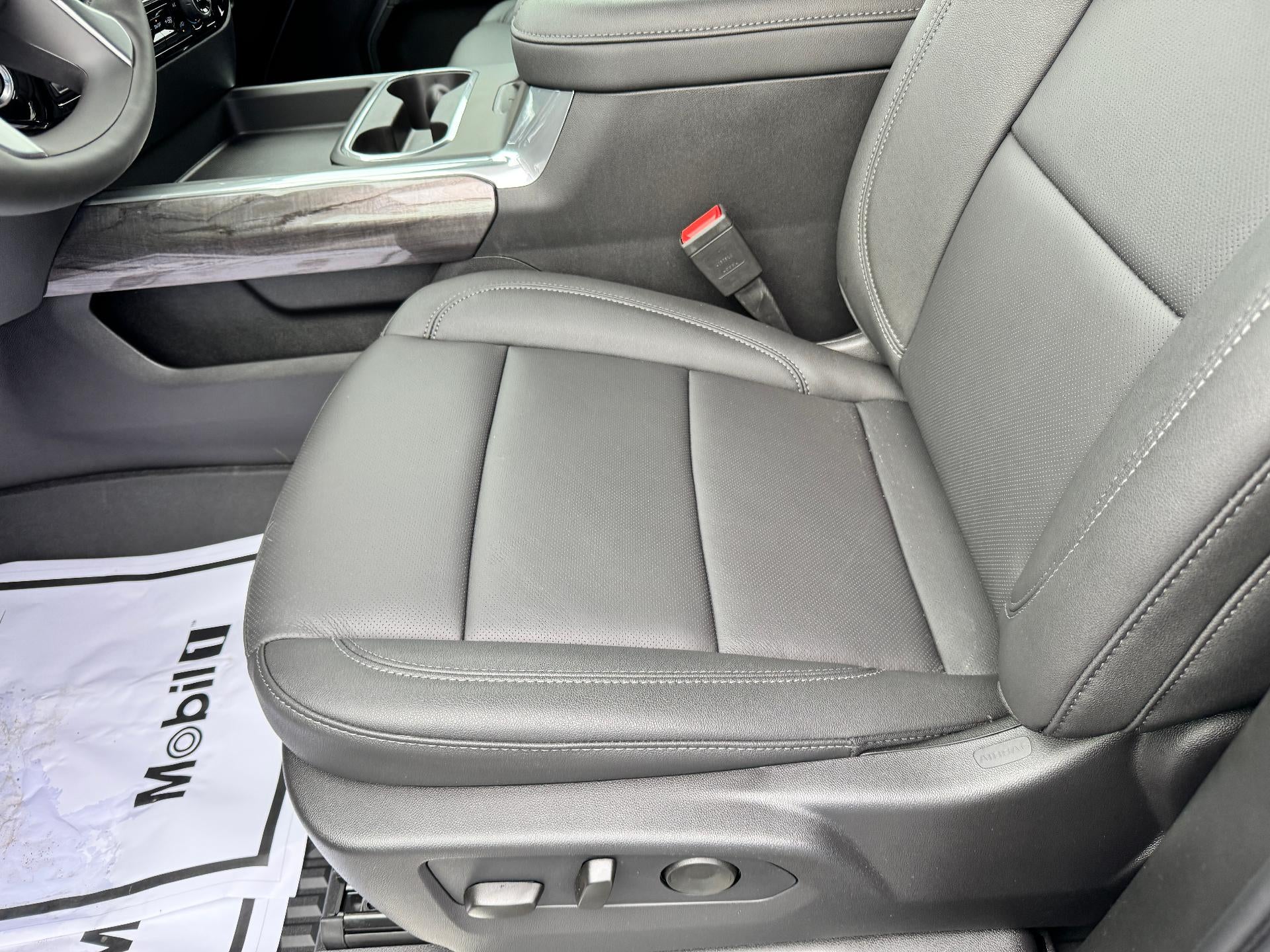 2026 Chevrolet Silverado 3500 HD LTZ / CREW / DMAX DIESEL / PREMIUM PCKG / TECH PCKG / Z71 OFF ROAD / STANDARD BOX