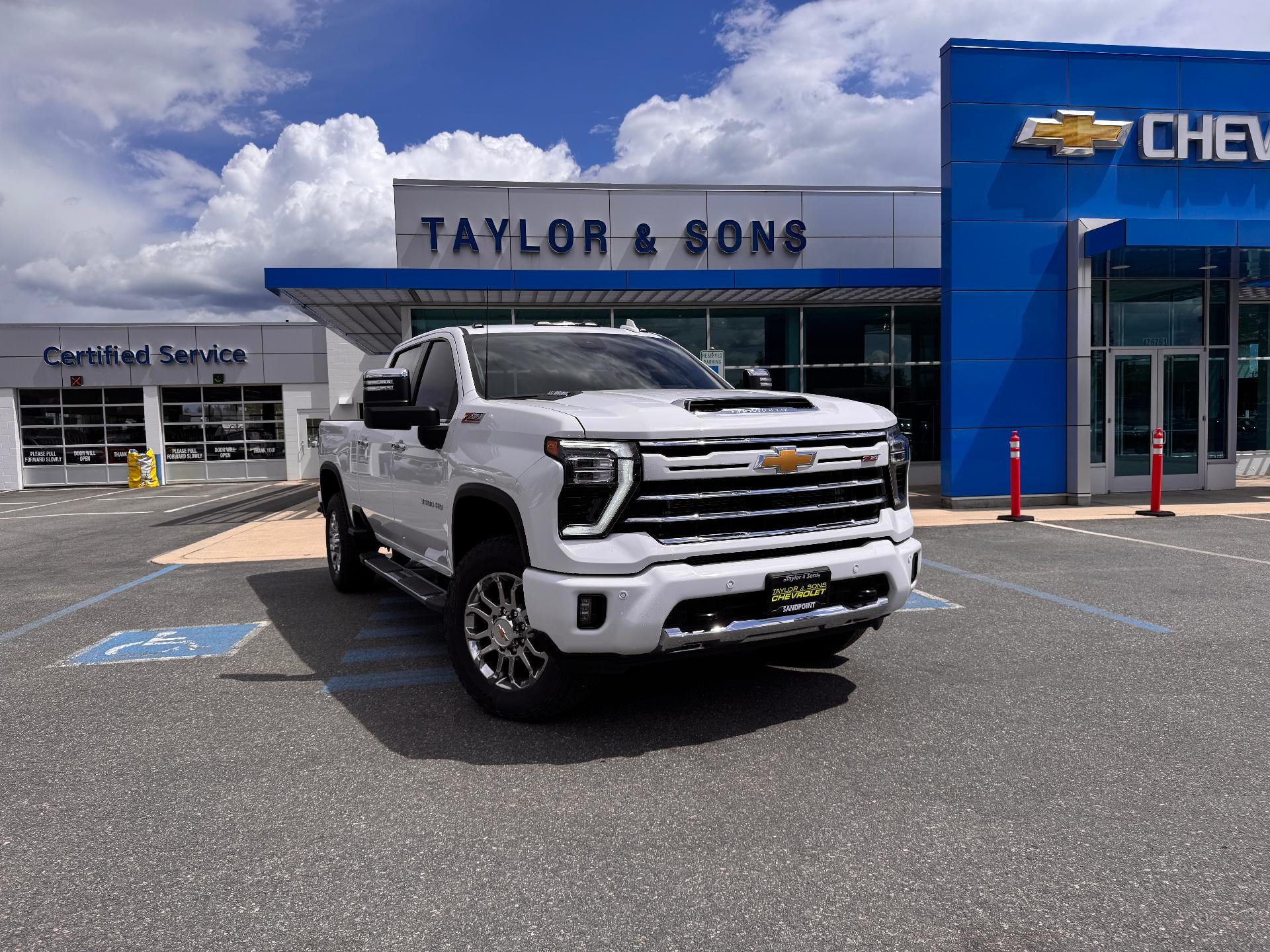 2026 Chevrolet Silverado 3500 HD LTZ / CREW / DMAX DIESEL / Z71 CHROME SPORT / TECH PCKG / STANDARD BOX