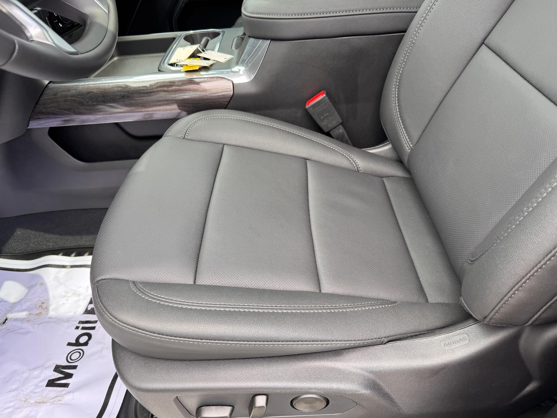 2026 Chevrolet Silverado 3500 HD LTZ / CREW / DMAX DIESEL / Z71 CHROME SPORT / TECH PCKG / STANDARD BOX