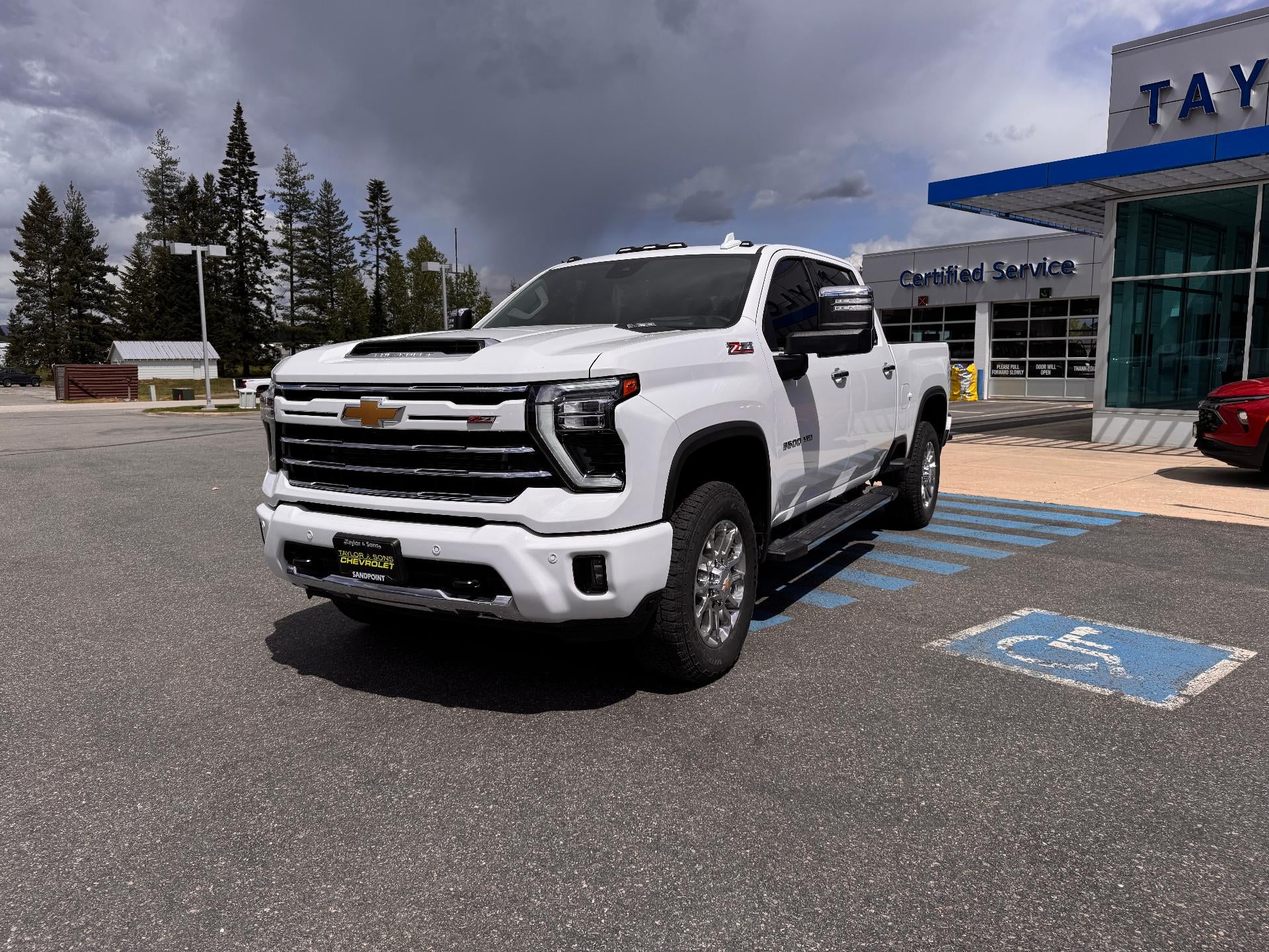 2026 Chevrolet Silverado 3500 HD LTZ / CREW / DMAX DIESEL / Z71 CHROME SPORT / TECH PCKG / STANDARD BOX