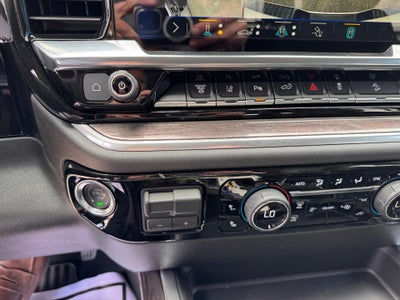 2026 Chevrolet Silverado 3500 HD LTZ / CREW / DMAX DIESEL / Z71 CHROME SPORT / TECH PCKG / STANDARD BOX
