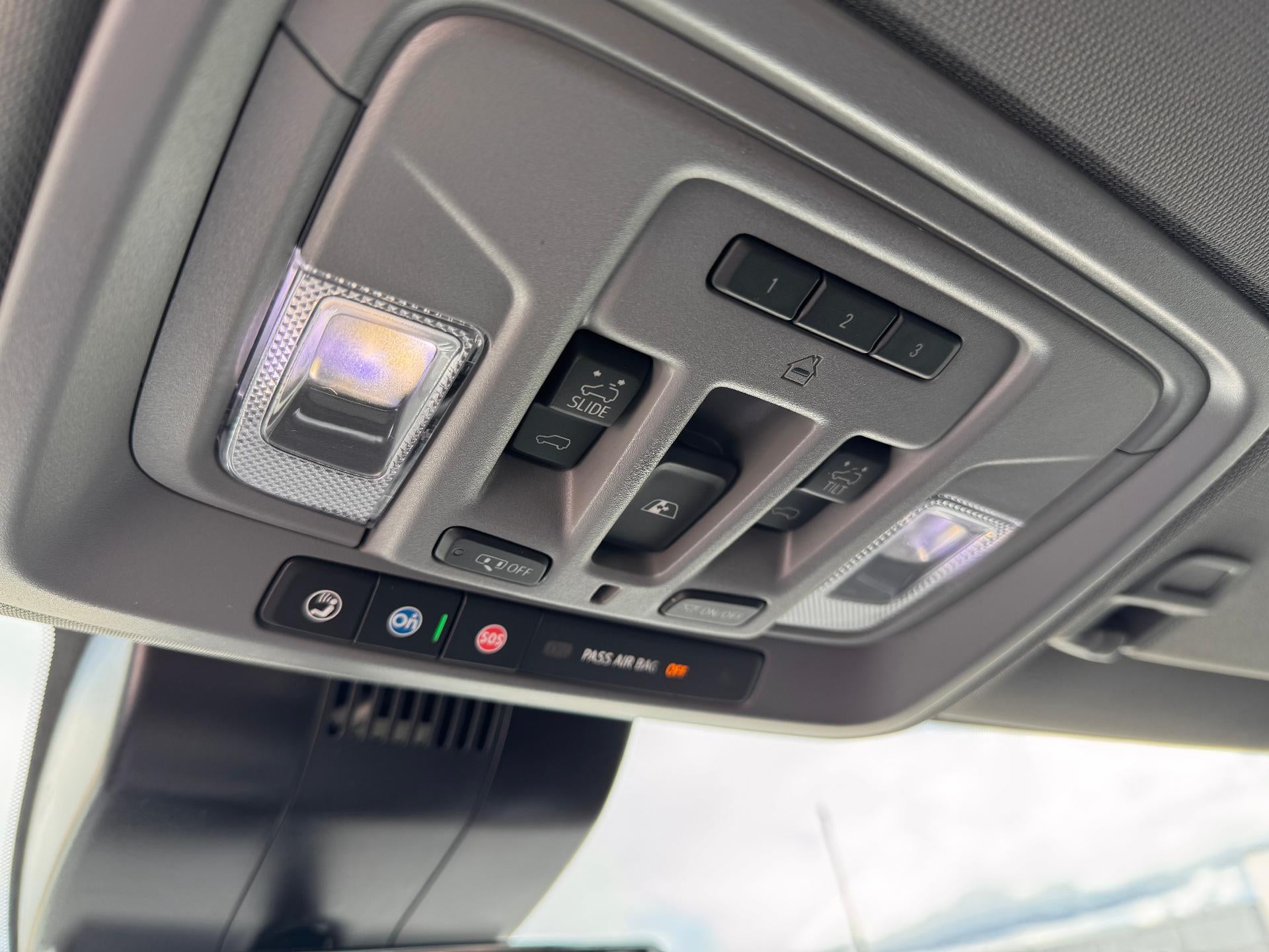 2026 Chevrolet Silverado 3500 HD LTZ / CREW / DMAX DIESEL / Z71 CHROME SPORT / TECH PCKG / STANDARD BOX