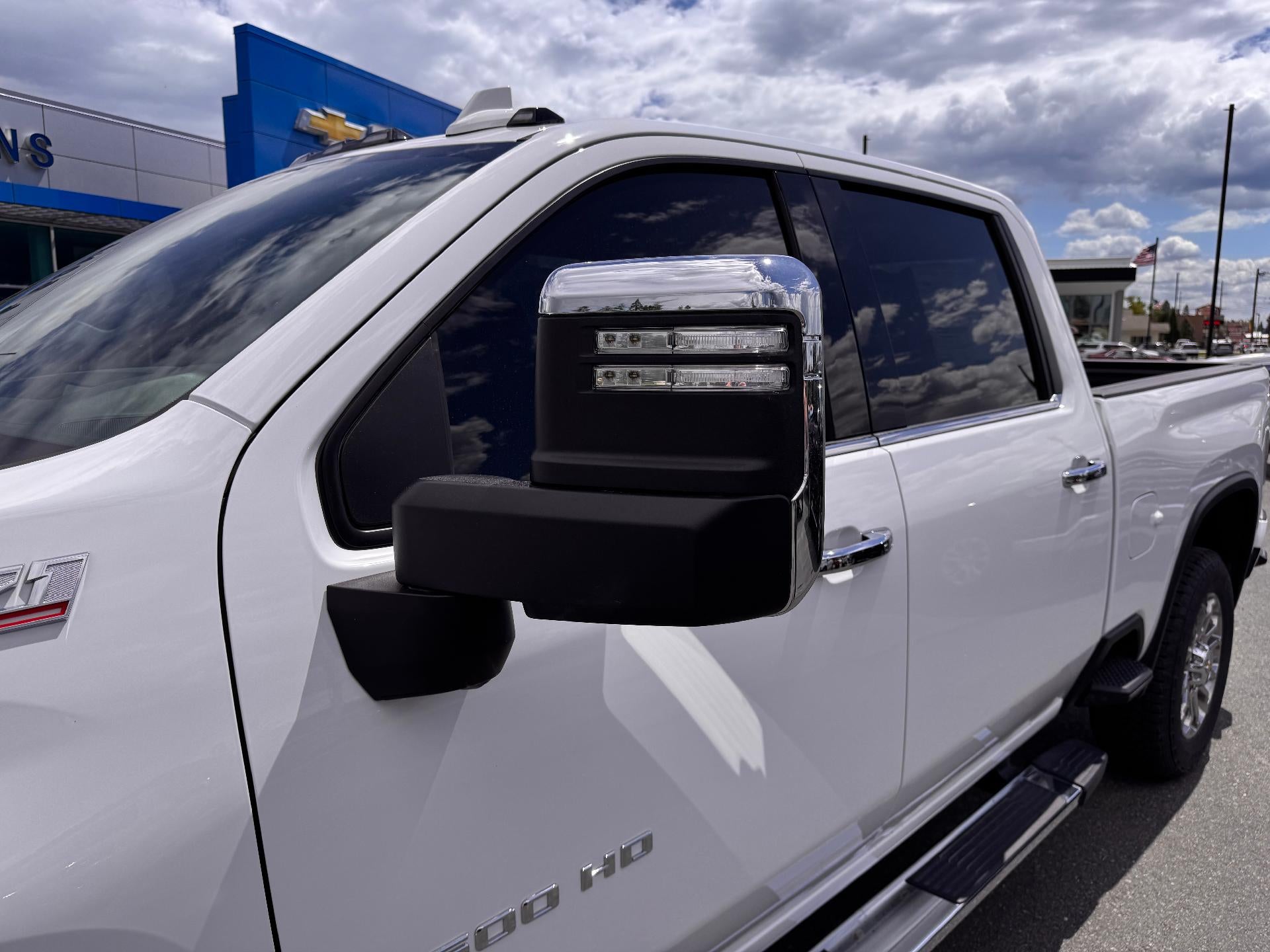 2026 Chevrolet Silverado 3500 HD LTZ / CREW / DMAX DIESEL / Z71 CHROME SPORT / TECH PCKG / STANDARD BOX