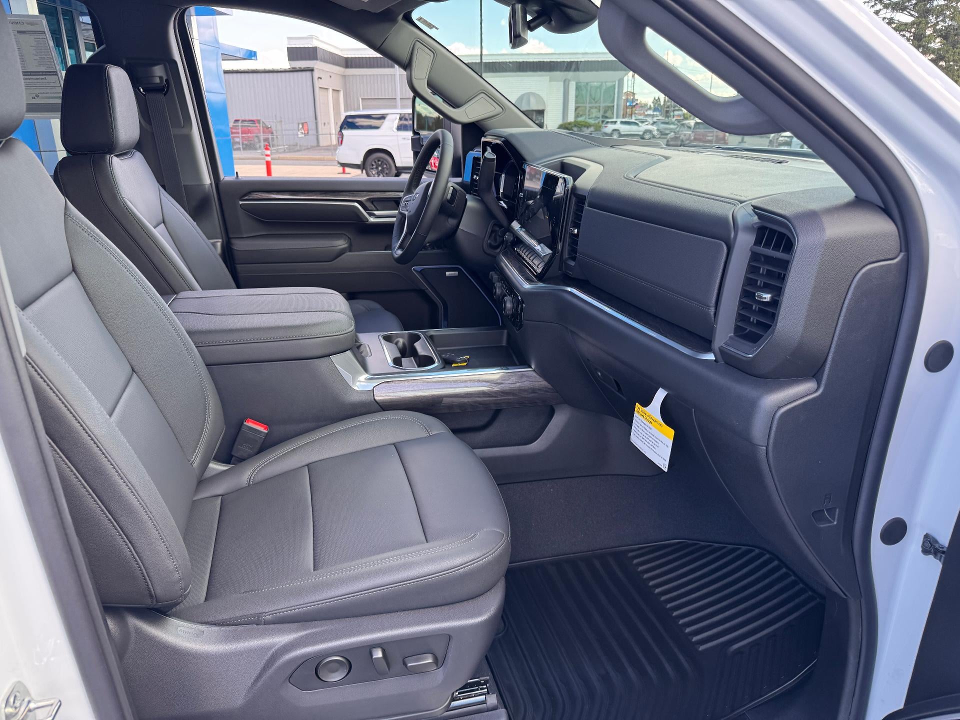 2026 Chevrolet Silverado 3500 HD LTZ / CREW / DMAX DIESEL / TRAIL BOSS / ADAPTIVE CRUISE / STANDARD BOX