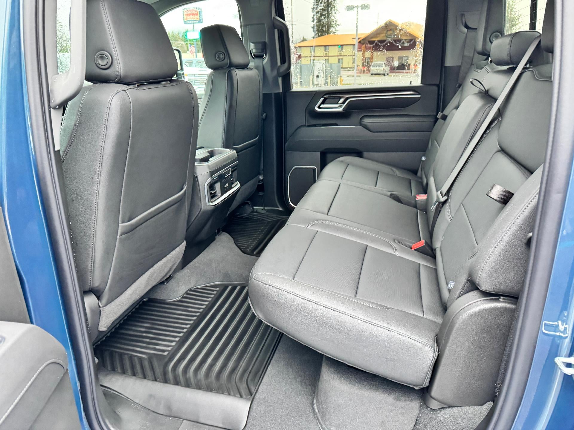 2026 Chevrolet Silverado 3500 HD LTZ / CREW / DMAX DIESEL / TRAIL BOSS / SUNROOF / ADAPTIVE CRUISE / STANDARD BOX