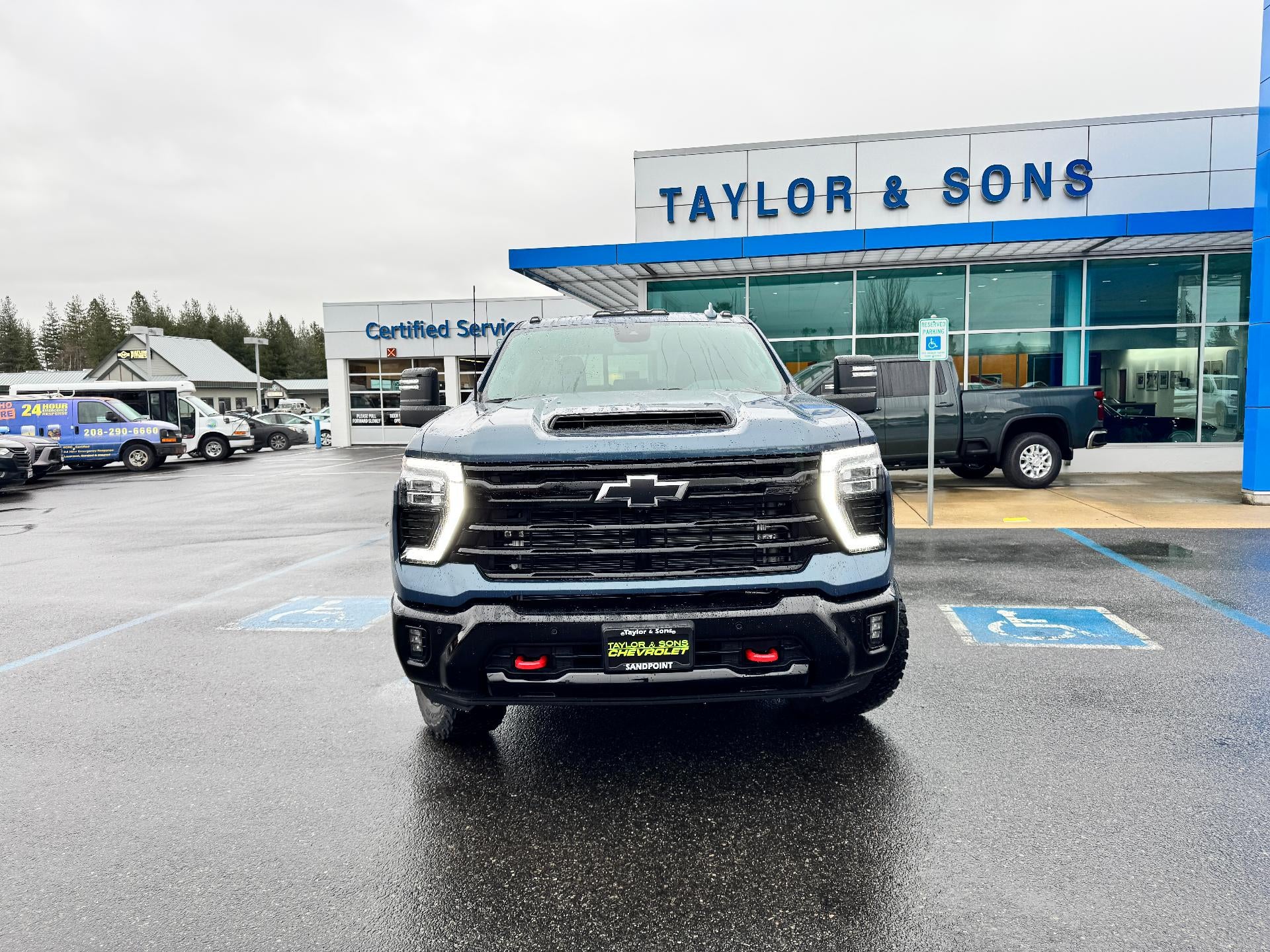 2026 Chevrolet Silverado 3500 HD LTZ / CREW / DMAX DIESEL / TRAIL BOSS / SUNROOF / ADAPTIVE CRUISE / STANDARD BOX
